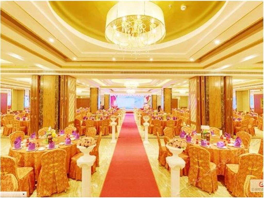 세렝게티 호텔 하이커우 시 외부 사진